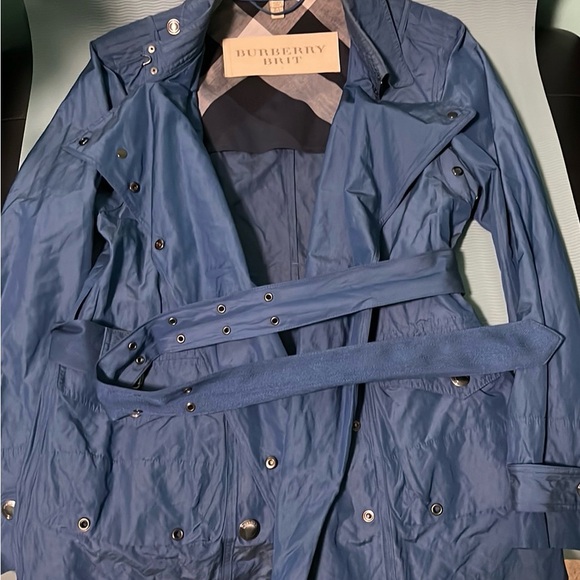 Burberry Brit rain coat, almost new, size US 10 - Picture 5 of 9